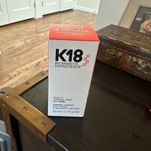 Brand New FULL SIZE K18 hair mask
